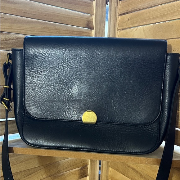Madewell The Abroad Shoulder Bag, Black Leather Crossbody Purse - Picture 3 of 10